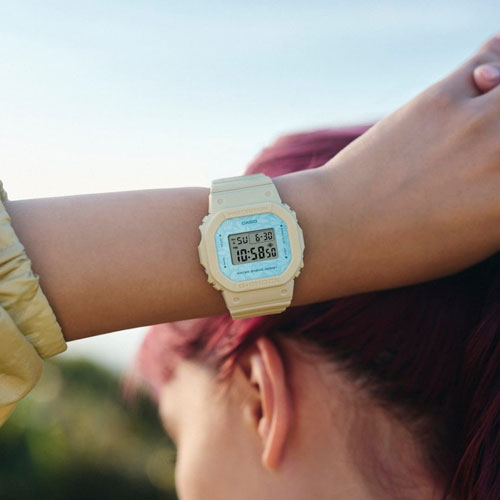 ساعت مچی زنانه G-SHOCK سایز متوسط 
مدل CASIO-GMD-S5600NC-9DR