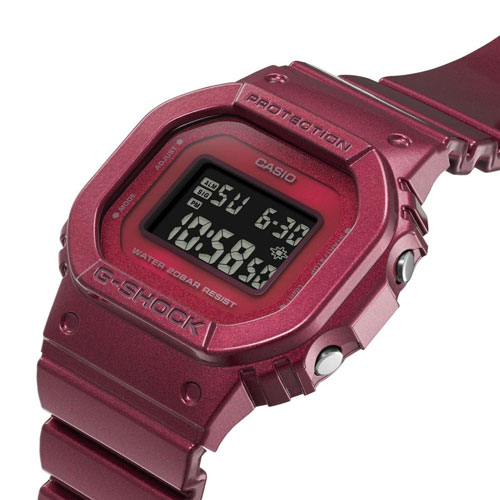 ساعت مچی زنانه G-SHOCK سایز متوسط
مدل CASIO-GMD-S5600RB-4DR