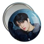 آینه جیبی خندالو مدل سونگمین گروه استری کیدز Stray Kids  کد 11872