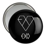 آینه جیبی خندالو مدل گروه اکسو EXO  کد 13634