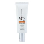 کرم ضد آفتاب بی رنگ ام کیو SPF 50 مدل BIO TACHES مناسب انواع پوست حجم 55 میلی لیتر