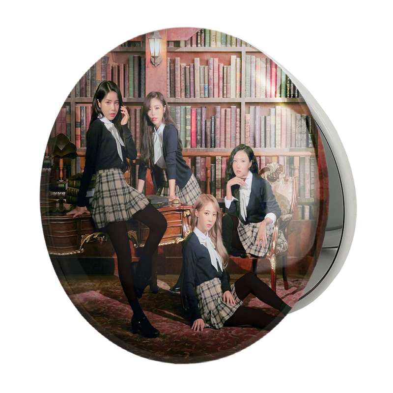 آینه جیبی خندالو طرح گروه مامامو Mamamoo مدل تاشو کد 19495 آینه جیبی خندالو طرح گروه مامامو Mamamoo مدل تاشو کد 19495