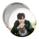 آینه جیبی خندالو مدل ووجین گروه استری کیدز Stray Kids  کد 11855