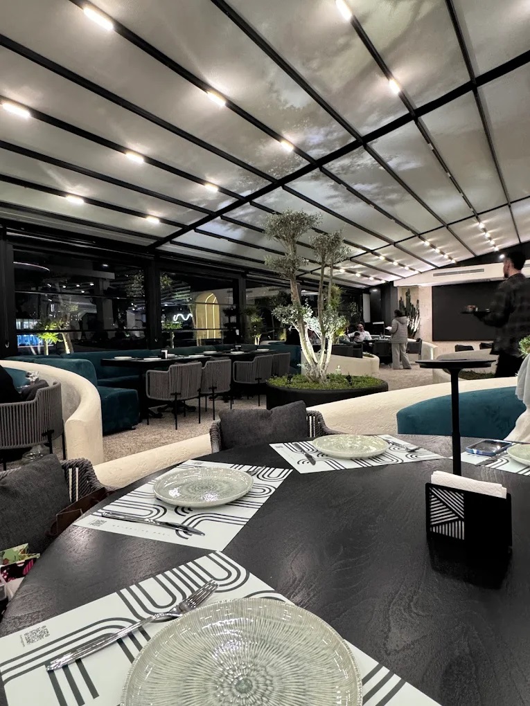 بولرو گاردن ؛ 5% تخفیف رستوران (تهران)